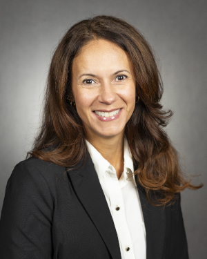 Dr. Maria Silveira