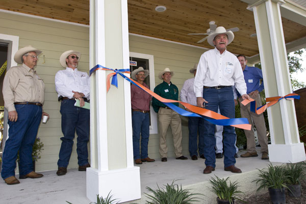 Ribbon is cut on new building at RCREC during Field Day April 16, 2009