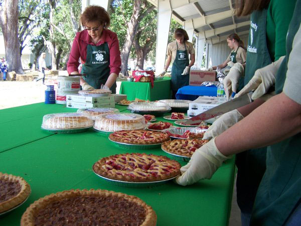 Pie for desert at RCREC Field Day April 16, 2009
