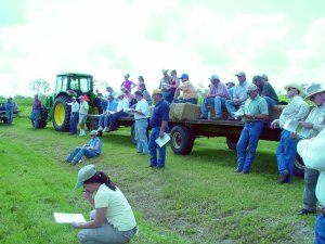 Pasture Weed Day 2007 attendees enjoy informative presentations while touring the fields at RCREC